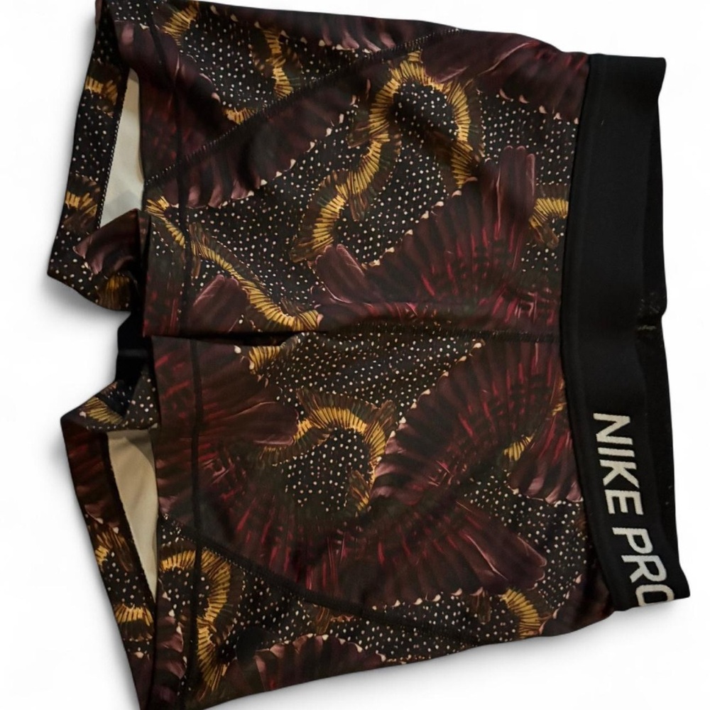 Abstract Print Nike Pro Spandex shorts
